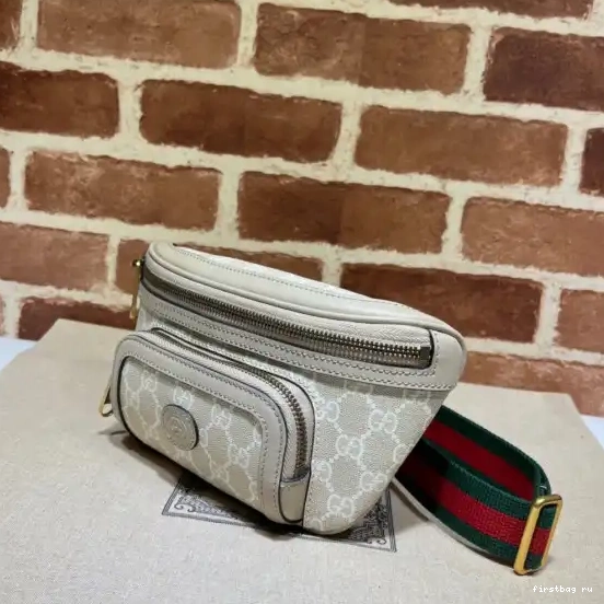 First bag ru Interlocking bag Gucci with G Belt 0606